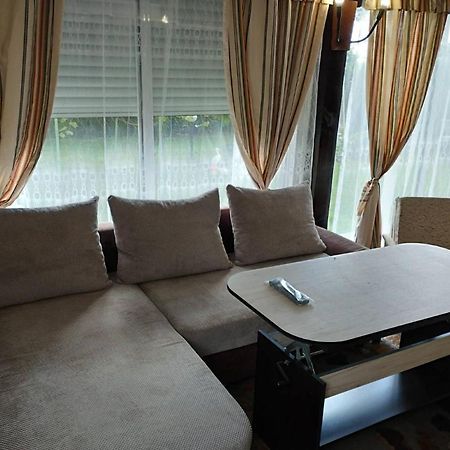 Семейна Къща Лазарови Sapareva Banya Extérieur photo