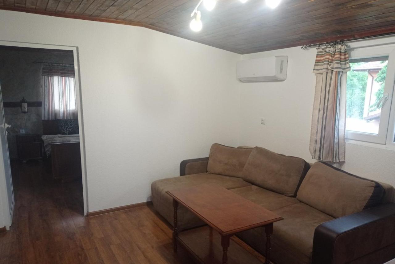 Семейна Къща Лазарови Sapareva Banya Extérieur photo