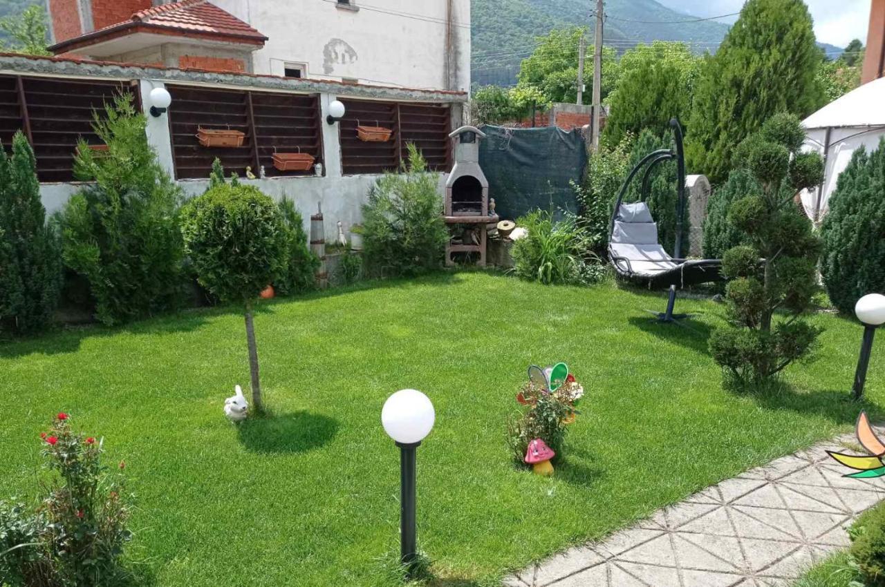 Семейна Къща Лазарови Sapareva Banya Extérieur photo