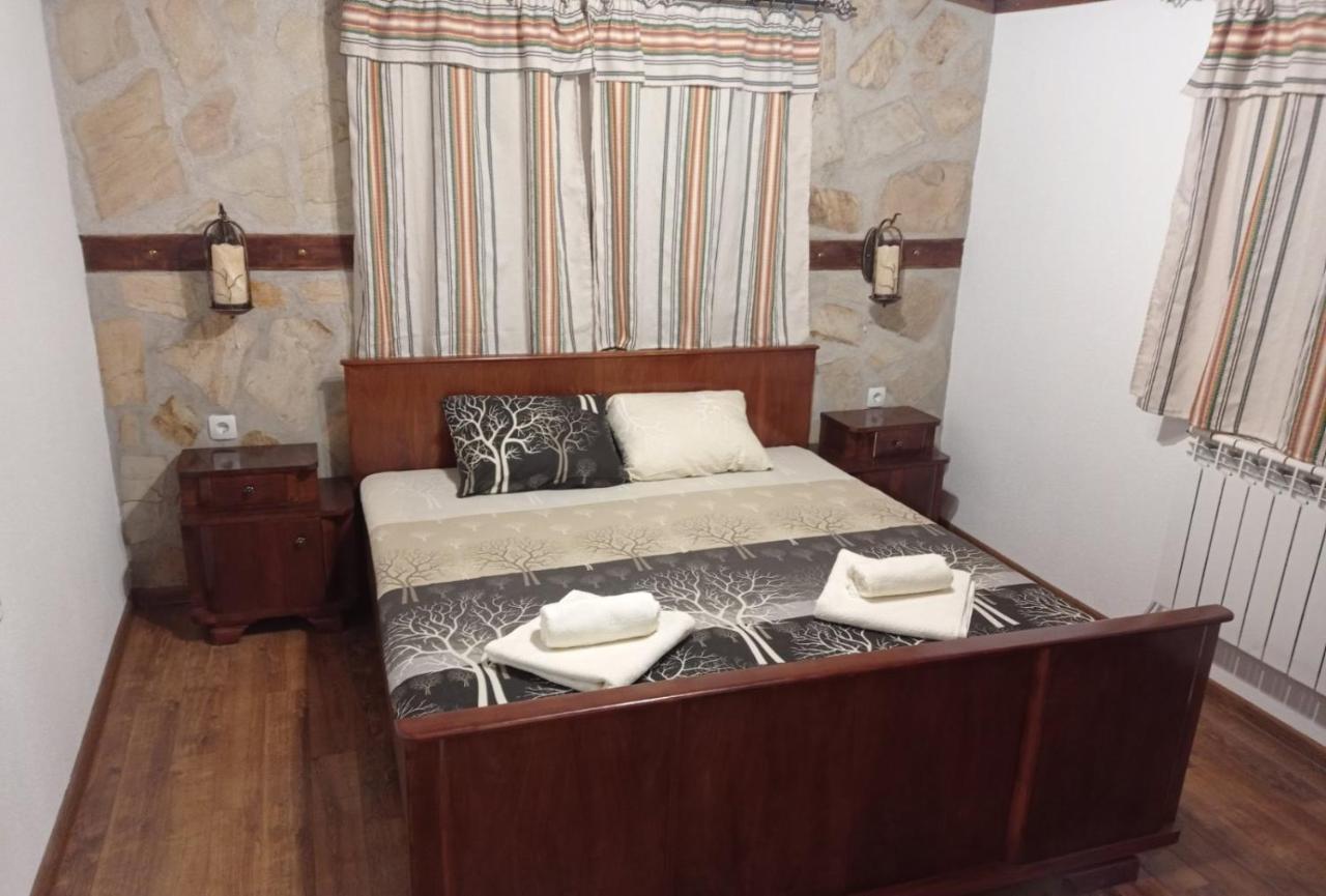 Семейна Къща Лазарови Sapareva Banya Extérieur photo
