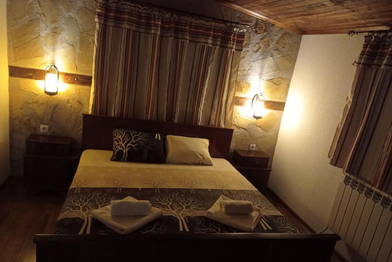 Семейна Къща Лазарови Sapareva Banya Extérieur photo