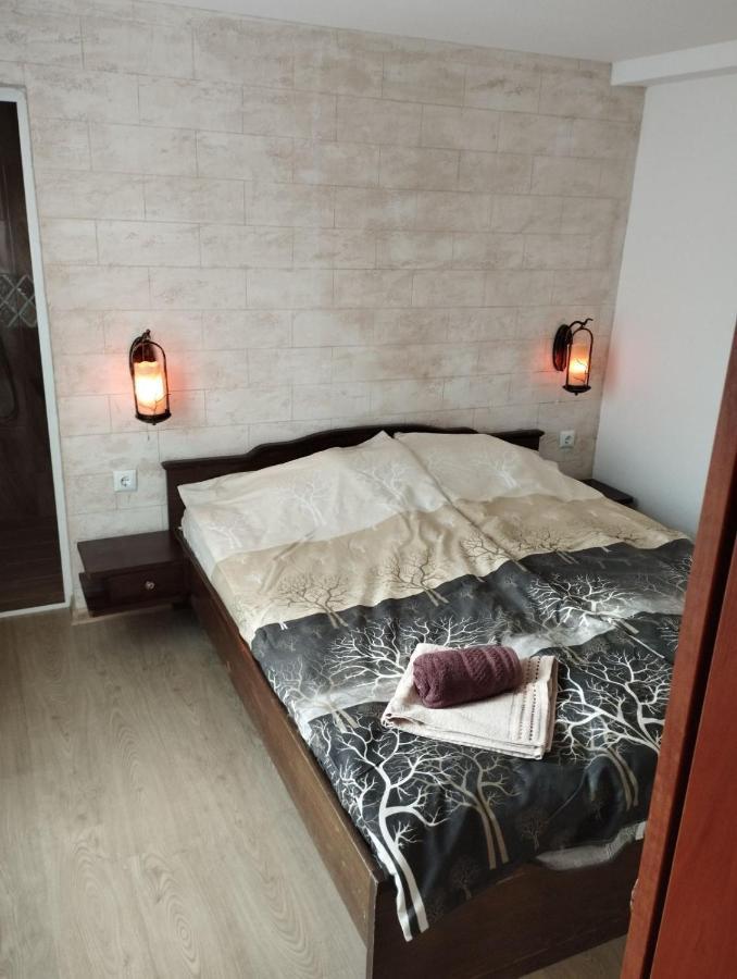 Семейна Къща Лазарови Sapareva Banya Extérieur photo