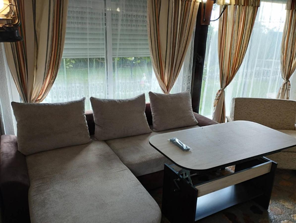 Семейна Къща Лазарови Sapareva Banya Extérieur photo